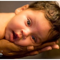 Enumclaw, Issaquah, Seattle, Lake Stevens, Mukilteo, Snohomish, Monroe, Lynnwood, Everett, Marysville, Edmonds, Woodenville Newborn Photographers www.stephaniewalls.com