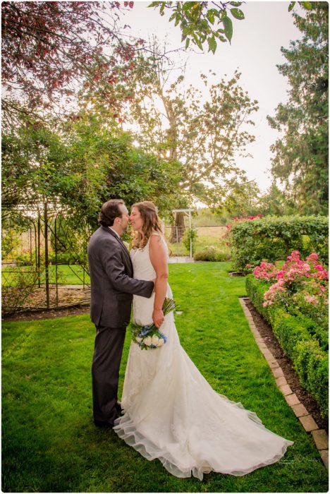 Stephanie Walls Photography 0150 468x700 Genesis Farms and Gardens Wedding of Kelli and Quintin