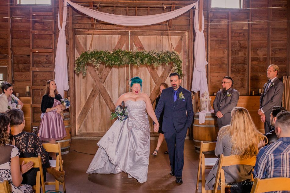 Stephanie Walls Photography 0357 950x634 Solstice Barn at Holly Farms Elopement of Ashley and Jordan