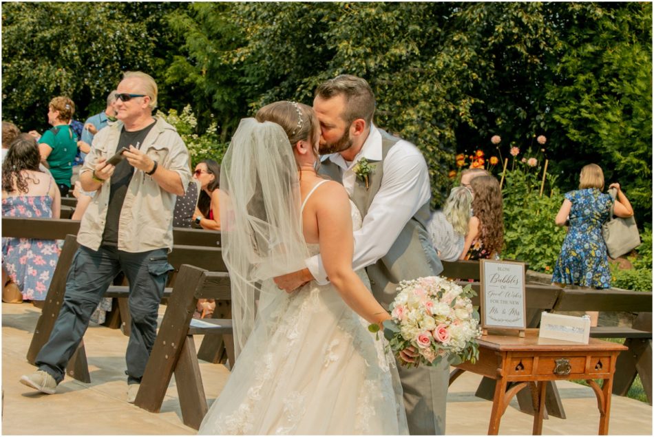 Lucas Wedding 354 950x635 Snohomish red barn Disney wedding