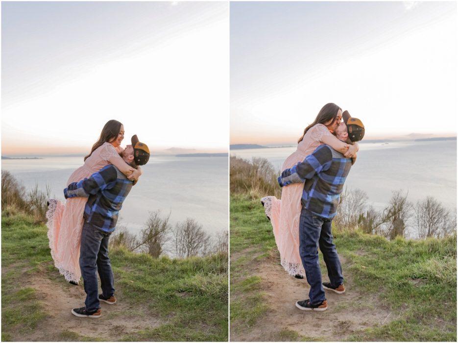 Sam Tyler 129 935x700 Discovery Park Seattle engagement session