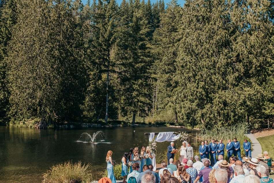 Bubbles Exit Gray Bridge Venue 0066 950x633 Bubbles and Love at Gray Bridge Wedding Venue