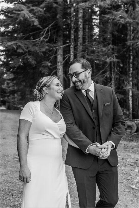 Snoqualmie Pass Fall Elopement Stephanie Walls Photography 0032 467x700 Snoqualmie Pass Fall Jewish Elopement | Stephanie Walls Photography